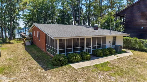 123 Clinton Road White Lake NC 28337
