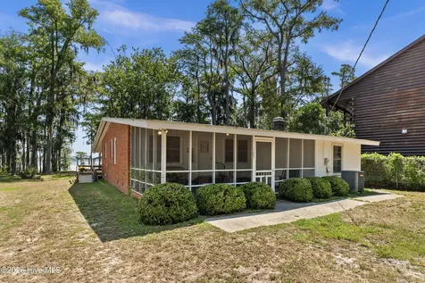 123 Clinton Road White Lake NC 28337