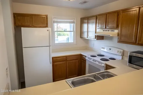 137 Lullwater Drive Wilmington NC 28403