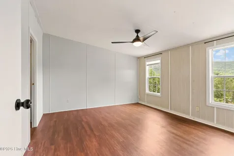 86 Post Oak Ridge Murphy NC 28906