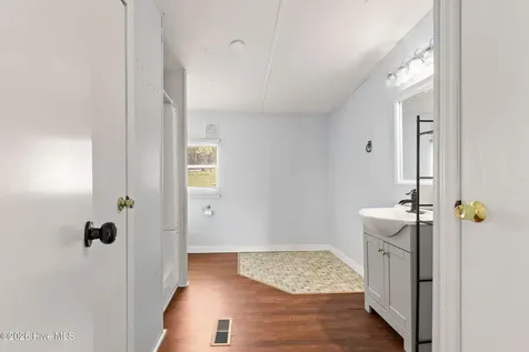 86 Post Oak Ridge Murphy NC 28906