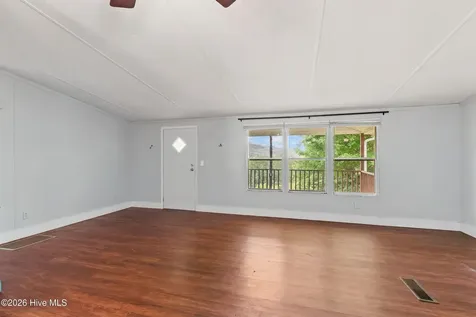 86 Post Oak Ridge Murphy NC 28906