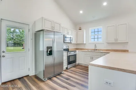 211 Deer Haven Drive Richlands NC 28574