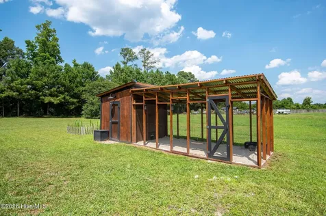 211 Deer Haven Drive Richlands NC 28574