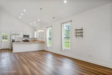 211 Deer Haven Drive Richlands NC 28574