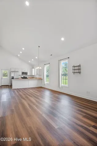 211 Deer Haven Drive Richlands NC 28574