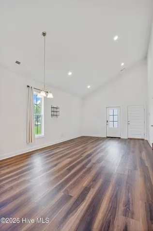 211 Deer Haven Drive Richlands NC 28574