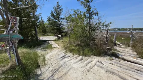213 Hwy 70 Otway Beaufort NC 28516