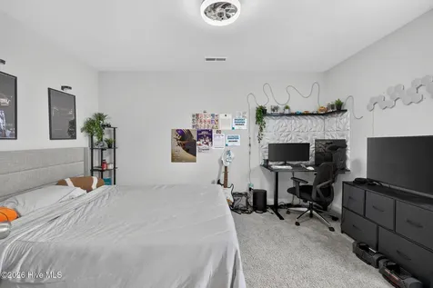 340 N Ardsley Lane Rocky Point NC 28457