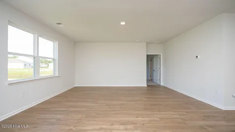 284 Marshwood Street Richlands NC 28574