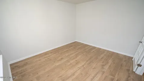 284 Marshwood Street Richlands NC 28574