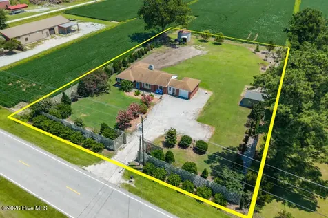 22329 Nc Highway 55 Oriental NC 28571