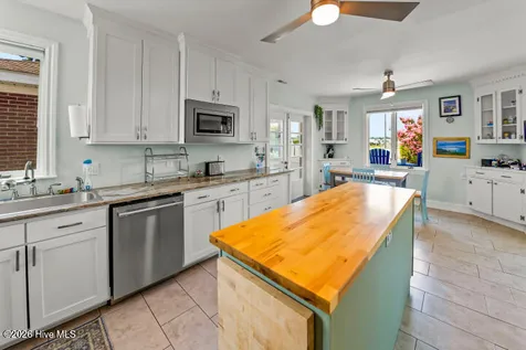22329 Nc Highway 55 Oriental NC 28571