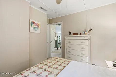 614 Country Club Drive Arapahoe NC 28510
