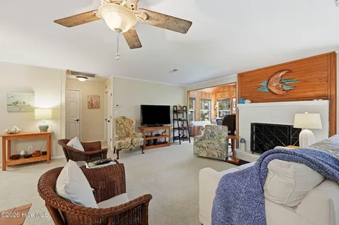 614 Country Club Drive Arapahoe NC 28510