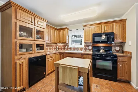 614 Country Club Drive Arapahoe NC 28510