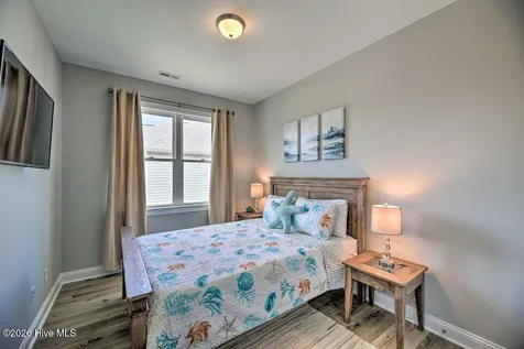 124 Salt Marsh Way Atlantic Beach NC 28512