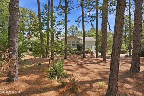 117 Sandham Court Seven Lakes NC 27376