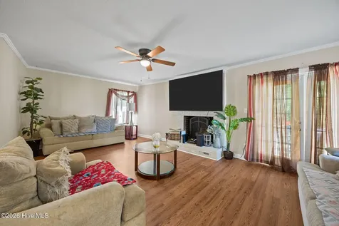 105 Dogwood Drive Washington NC 27889