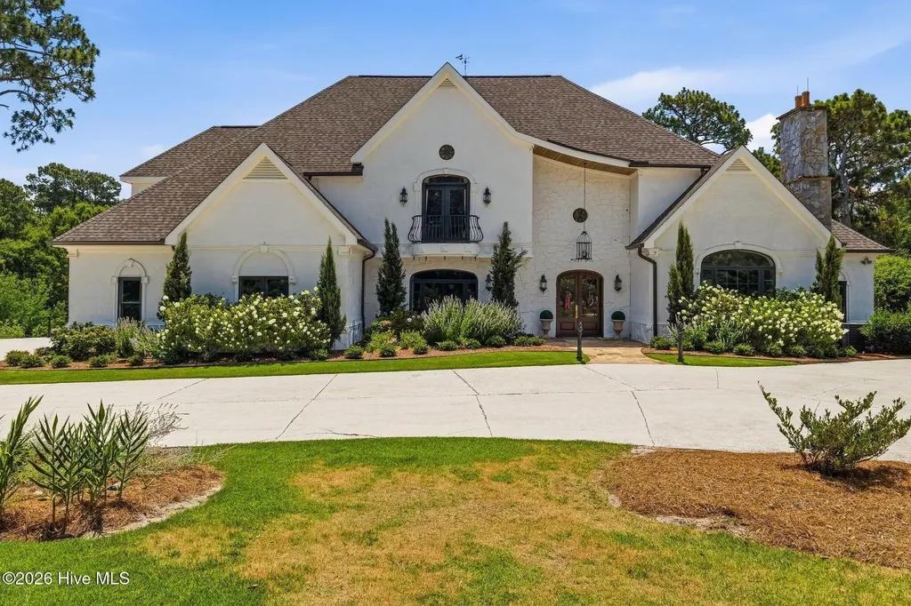 765 Yadkin Road Southern Pines NC 28387