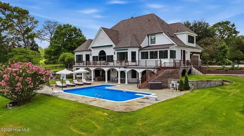 765 Yadkin Road Southern Pines NC 28387