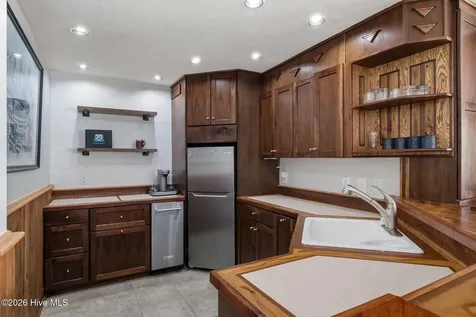 765 Yadkin Road Southern Pines NC 28387