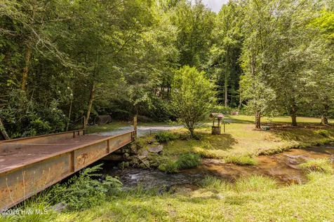 6488 Yellow Creek Road Robbinsville NC 28771