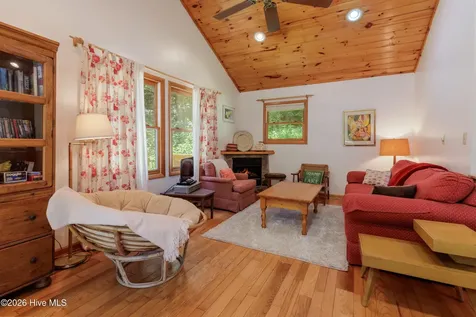 6488 Yellow Creek Road Robbinsville NC 28771