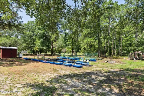 348 Murray Turner Farm Road Burgaw NC 28425