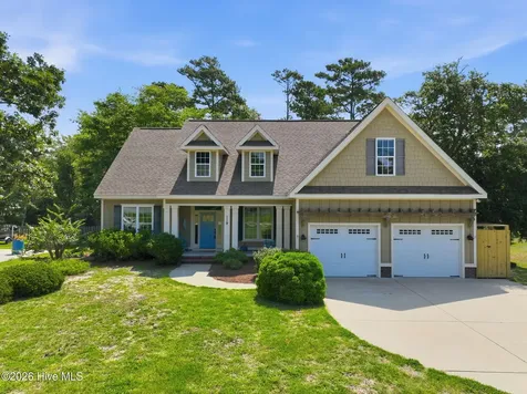 119 Break Water Drive Newport NC 28570