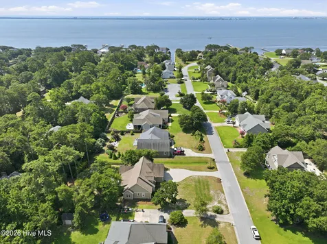 119 Break Water Drive Newport NC 28570