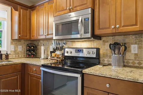 105 Sages Ridge Drive Holly Ridge NC 28445