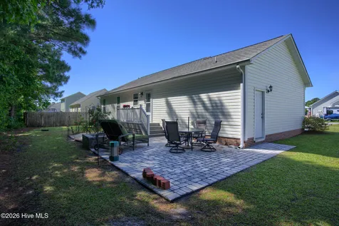 105 Sages Ridge Drive Holly Ridge NC 28445