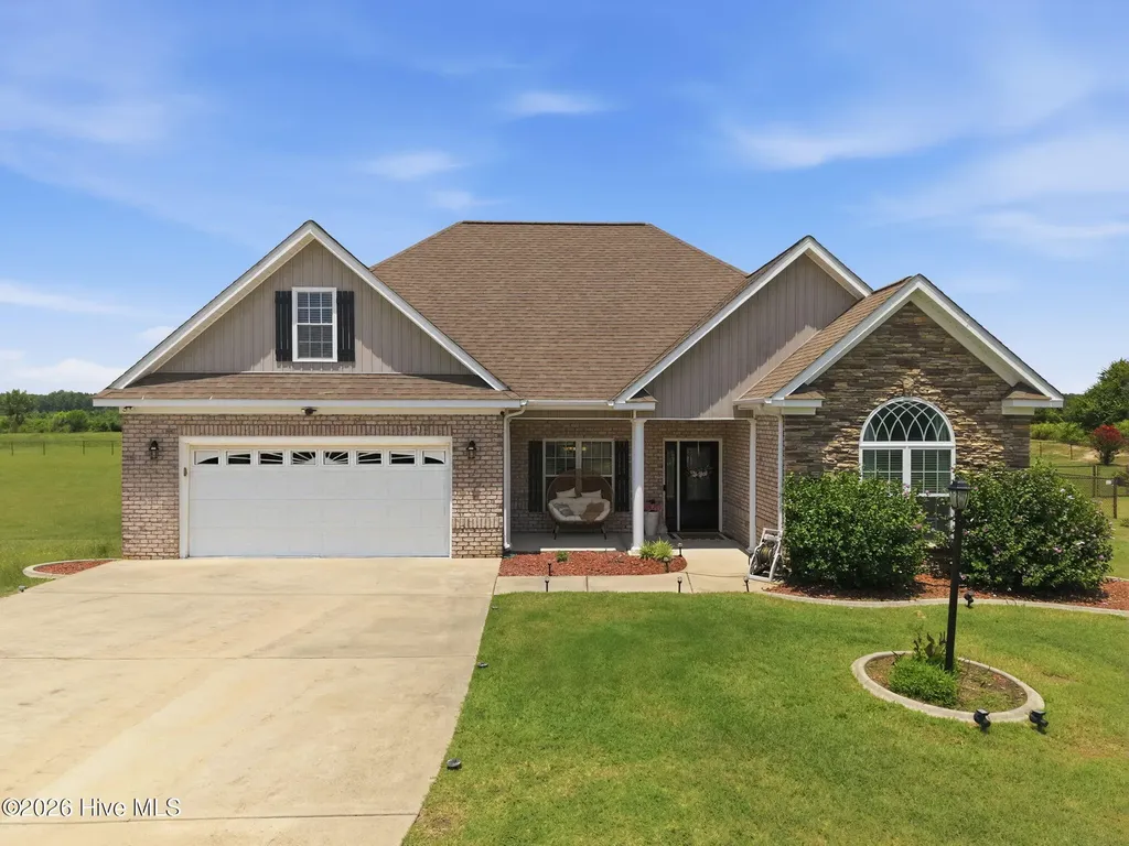 112 N Merganser Drive Pikeville NC 27863