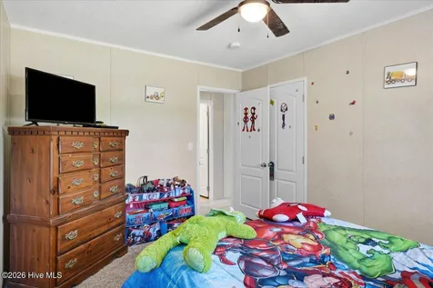 2912 Basstown Road Clinton NC 28328
