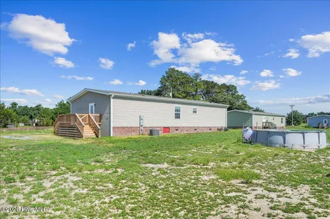 2912 Basstown Road Clinton NC 28328