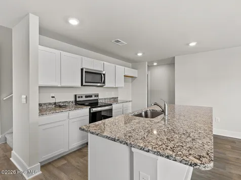 401 Driftwood Drive Richlands NC 28574
