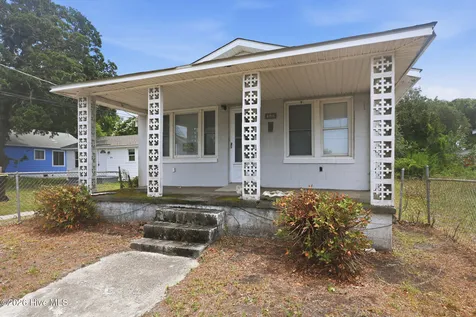 408 Pollock Street Beaufort NC 28516