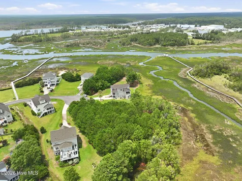 510 Shipmast Court Beaufort NC 28516
