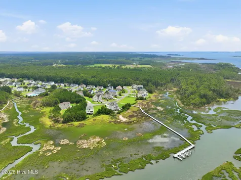 510 Shipmast Court Beaufort NC 28516