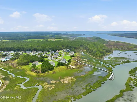 510 Shipmast Court Beaufort NC 28516