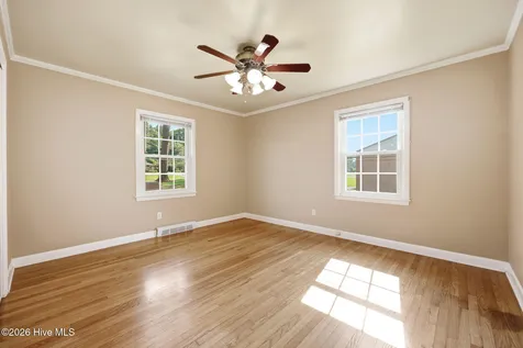1760 John Small Avenue Washington NC 27889