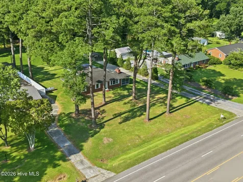 1760 John Small Avenue Washington NC 27889