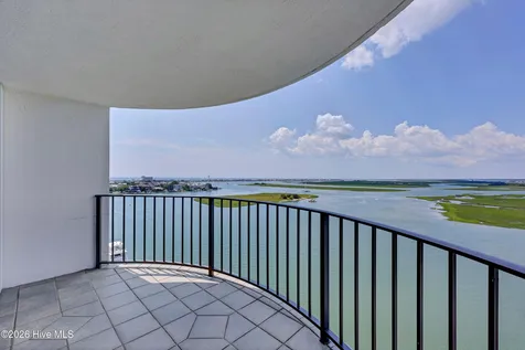 322 Causeway Drive Wrightsville Beach NC 28480