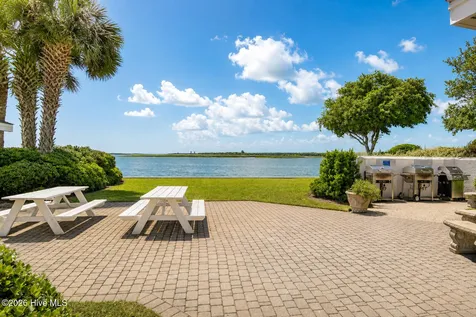 322 Causeway Drive Wrightsville Beach NC 28480