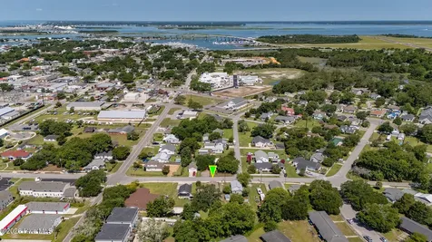 103 Carteret Avenue Beaufort NC 28516