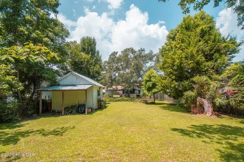 103 Carteret Avenue Beaufort NC 28516