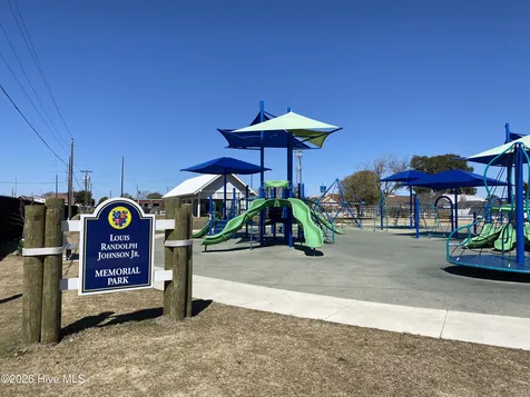 103 Carteret Avenue Beaufort NC 28516