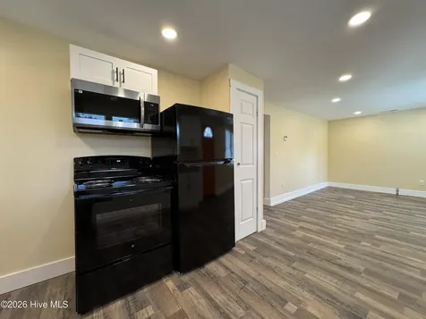 565 Manly Avenue Wilmington NC 28405