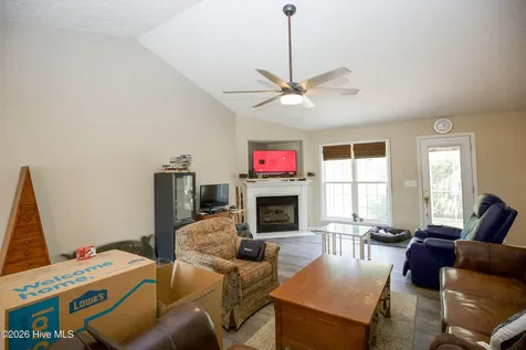 340 Queens Cove Way Carthage NC 28327
